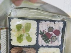 -山与蓝·轻糖鲜果蛋糕(勒泰店)