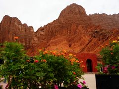 -天山神秘大峡谷