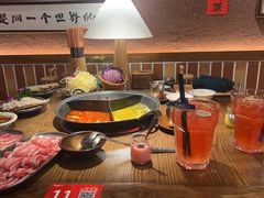-巴卤社老火锅(财富店)