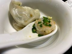 济南梅飞酒家虾三鲜水饺-梅飞酒家(名辉豪庭店)