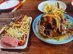 -正宗胖子抻面馆(岭东路店)