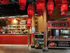 -老滇山寨•云南特色菜•地方菜•民族风情歌舞表演(金碧店)