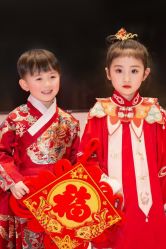 -盘子女人坊生日照·摄影馆(华强店)