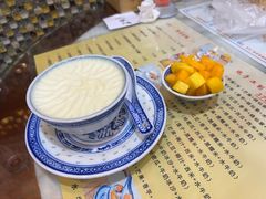 -广信牛奶甜品世家(台东店)