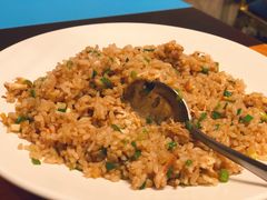 -臻鲜燕海鲜融合餐厅(金陵style店)
