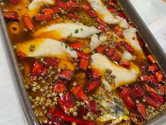 沸腾水煮大黄鱼-孔雀云贵川·融合菜(长宁来福士店)