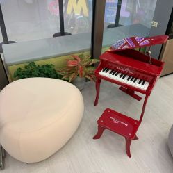 点击看大图 -四季宝贝婴幼儿水育成长中心(陆家嘴店)