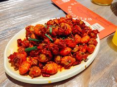 -巴厘龙虾·榜首油焖大虾(音乐学院·沿江酒馆店)