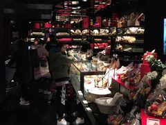-Salon de The de Joel Robuchon(外滩18号店)