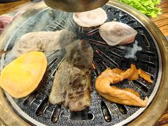 -韩景台烤肉(八大处店)