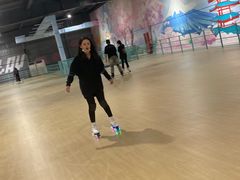 -极限PLAY运动娱乐新世界·团建派对潮玩休闲馆·室内蹦极高空游乐园