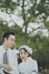 -易摄影婚纱摄影工作室