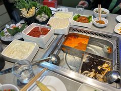 -海底捞火锅(杭州滨江九宜城店)