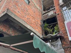 -梁阿婆廿年老牌扣肉糯米饭