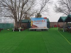 -亲兄弟真人CS团建拓展基地