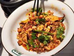 -费大厨辣椒炒肉(黄兴中心广场店)