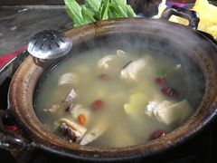 -花苑美食横琴生蚝火锅(拱北粤华路店)