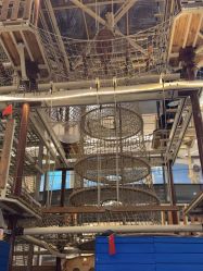 -PIPIKINGDOM皮皮王国欢乐号(欢乐海岸购物中心店)