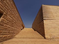 -盘龙城国家考古遗址公园