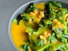 豌豆黄浸豌豆尖-半山腰·云南菜(侨福芳草地店)