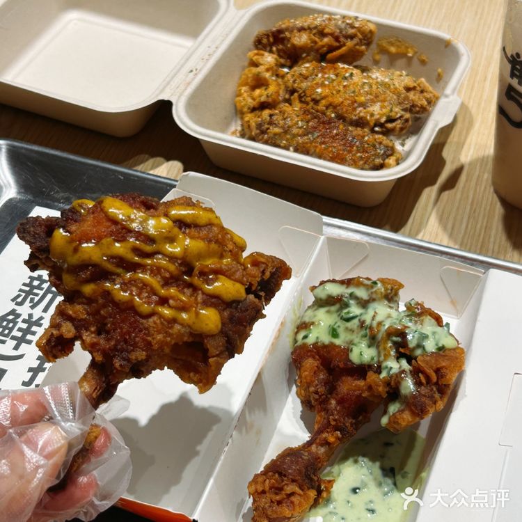 咸蛋黄鸡翅真的 我能连吃三天不腻！！