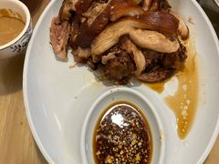 -聚首堂·特色小吃·肘子(什刹海德胜门店)