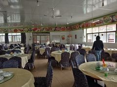 -红旗山庄(圭峰山店)