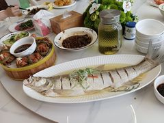 -七的湖·晚芳亭·阳澄湖农家菜·大闸蟹(莲花岛店)
