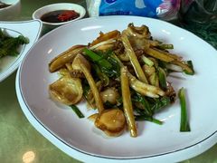 姜葱炒鲍鱼-老字号蛇口德记烧腊饭店·海鲜加工
