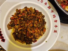 -味上湘菜馆(岳麓山店)