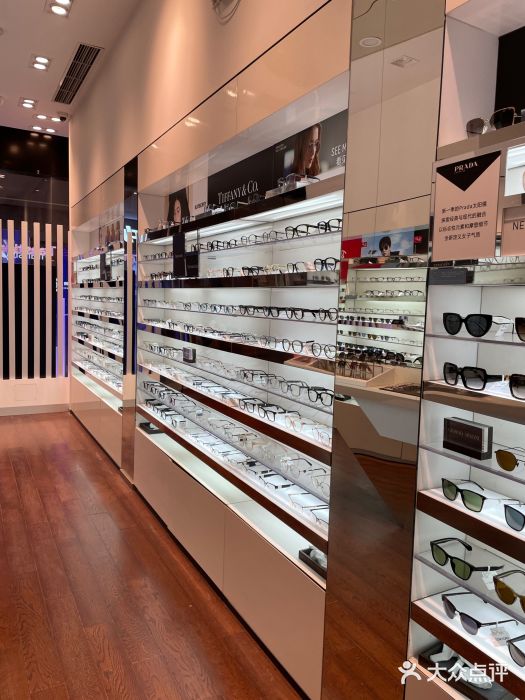 LensCrafters亮视点·OAKLEY精选(静安嘉里中心店)图片