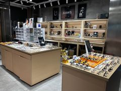 -棱石眼镜(CP静安店)