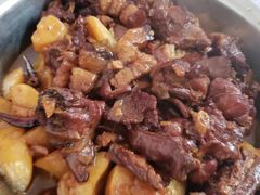 红烧肉-鸡炖兔