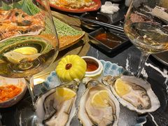 -山川小町·极番烧肉(新地假日广场店)