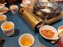 餐具摆设-邹开喜·小海鲜醉鸡煲·潮汕鲜切牛肉店(襄阳北路店)