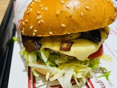 -The Habit Burger Grill 哈比特汉堡(爱琴海店)