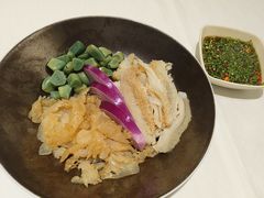 -江城小馆陕南妈妈菜·全球旅行餐厅(钟楼店)