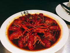-龙巢盱眙龙虾·牛蛙·烧烤宵夜(八卦岭店)