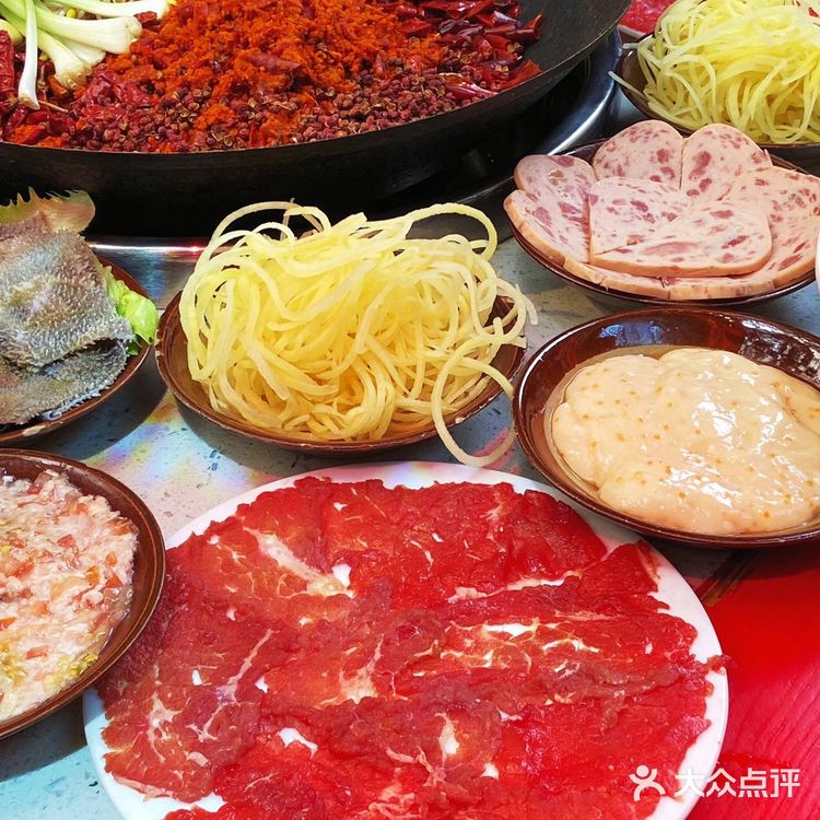 重庆老火锅｜解放碑巷子必吃火锅 