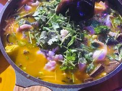 -东家小院金汤酸菜鱼(南阳路店)