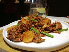 爆炒腰花-闫府私房菜·百年鲁菜(恒隆店)