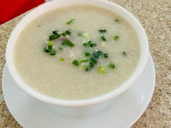 -河记肠粉店