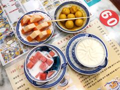 -广信牛奶甜品世家(台东店)