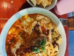 -粉家柳州螺蛳粉(杨宅路店)