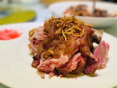 脆皮金元蹄-双子楼大酒店(城开国际写字楼店)