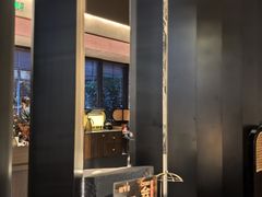-铭牛烧肉·和牛海鲜自助(高新月牙湖店)