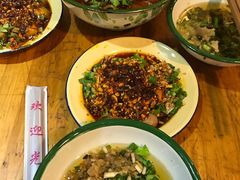 虎皮鹌鹑蛋-拈签一笑黄牛肉辣卤串串