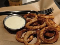 -J Create城市露营咖啡·简餐·宠物(上海动物园店)