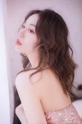 点击看大图 -onlygirl摄影美学馆高端定制(江滩店)