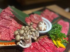 -炼火烤肉店